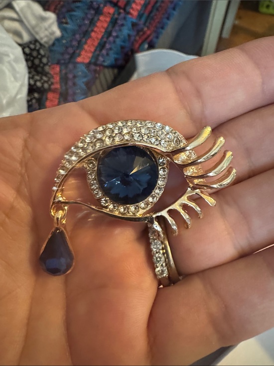 Jewelry - Gold-Tone Eye Brooch with Navy Crystal Tear – Women Jewelry